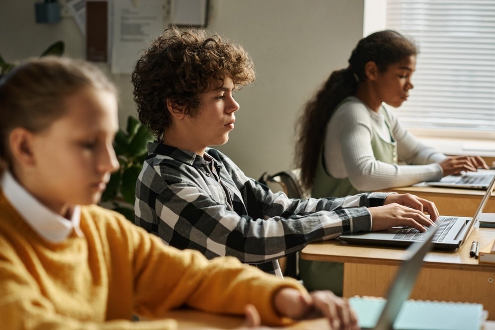 children-using-computers